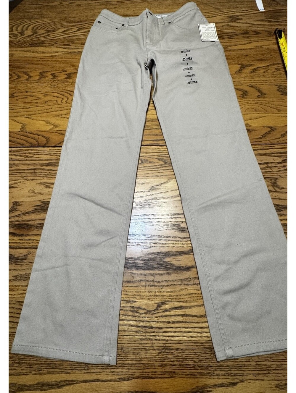 Jones New York Sport Women 6 Shape Control Stretch Straight Leg Jeans NW